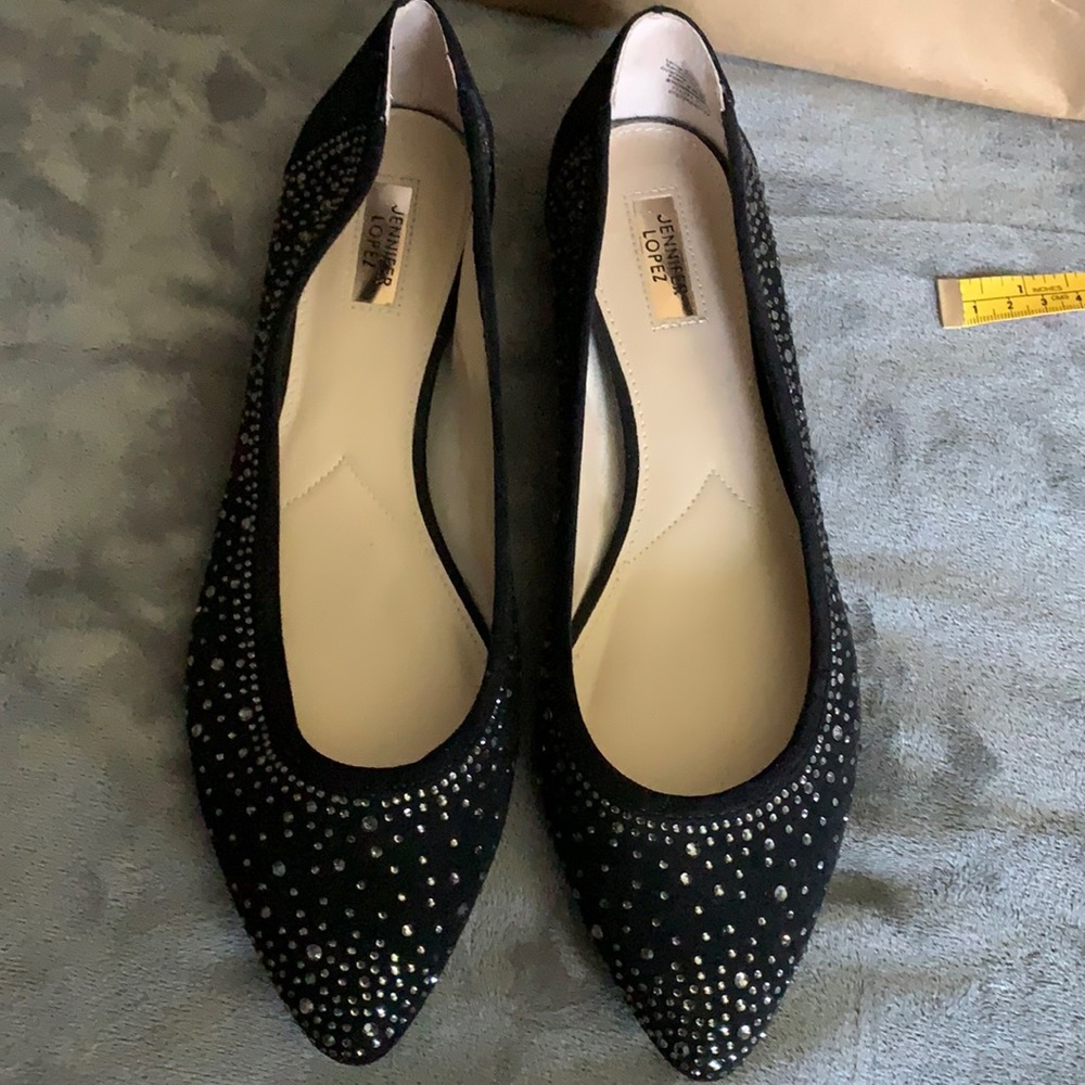 Jennifer Lopez flats